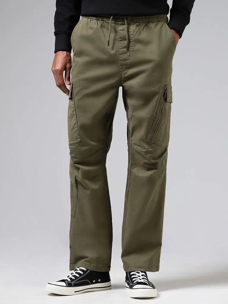 Nuon Solid Olive Relaxed-Fit Mid-Rise Cargo Chinos