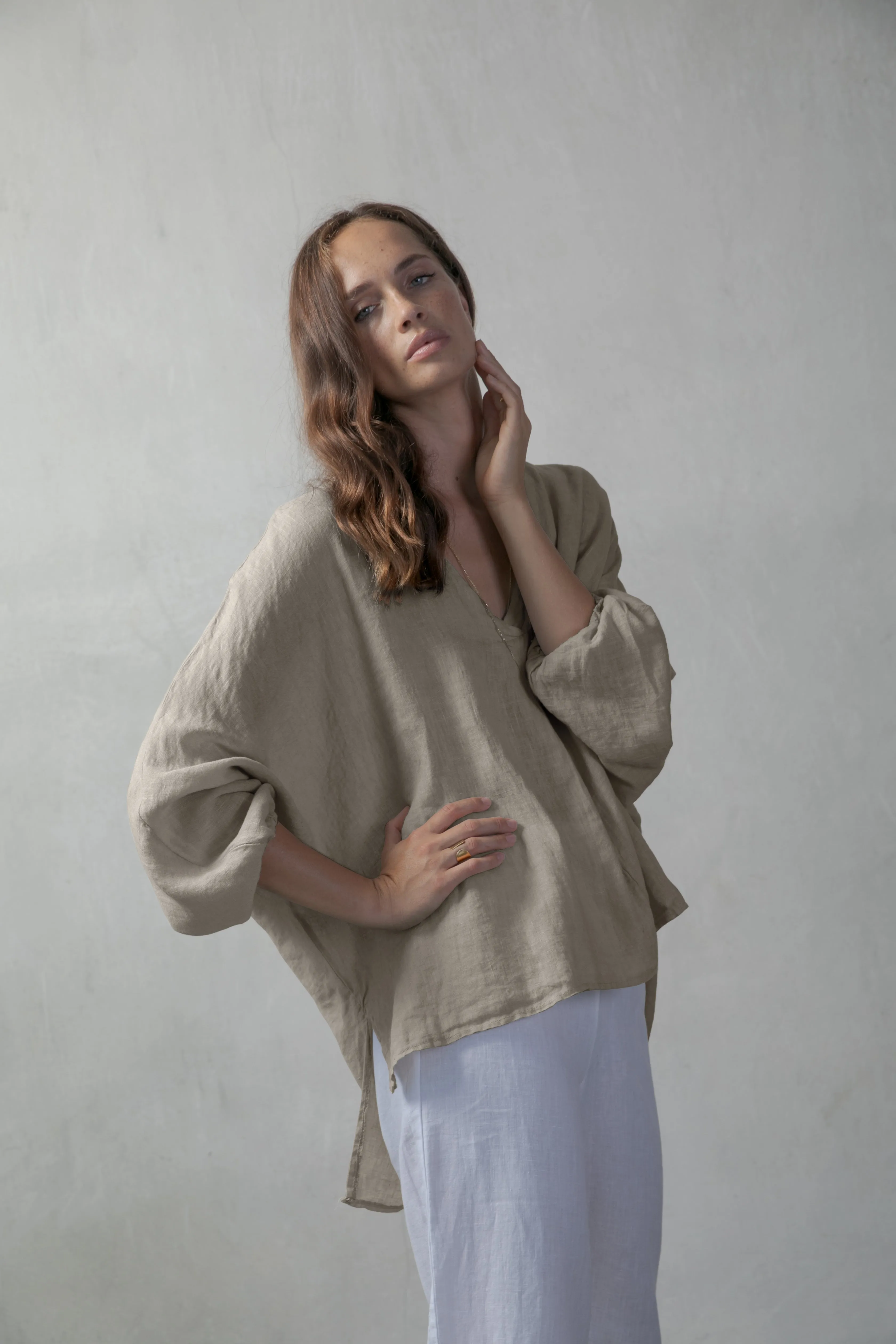 Relaxed Pallocino Linen Top Oatmeal